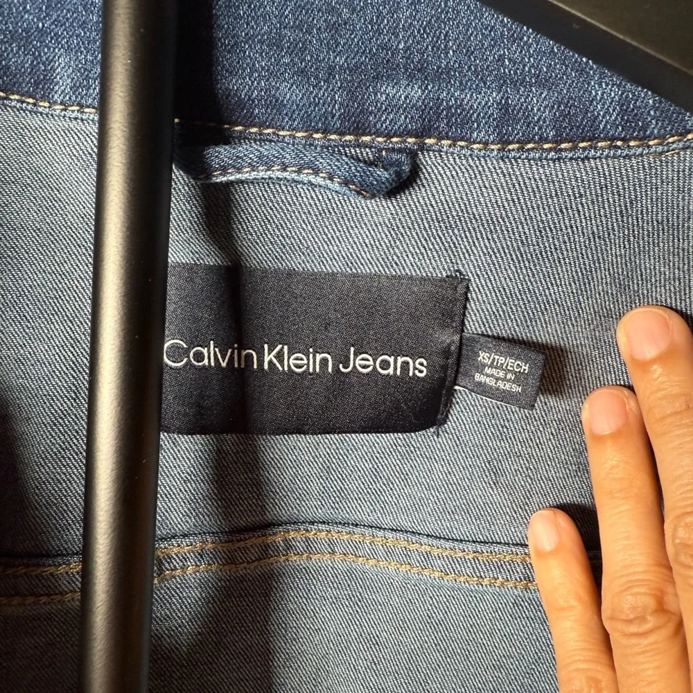 Calvin Klein Tucker Denim Blue Women's Jacket. Size S - Picture 5 of 9